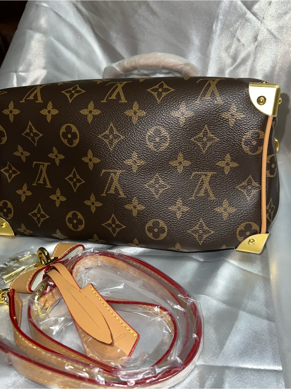 Brown Monogram Speedy Bandoulière Handbag - Picture 3 of 4